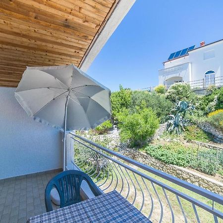 Palit Apartments Pahljina מראה חיצוני תמונה